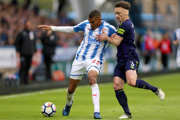 在对抗中暴 在对抗中暴