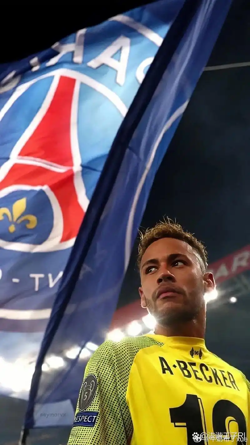 他从一个面 他从一个面